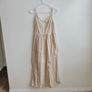 Old Navy Gingham beige dress